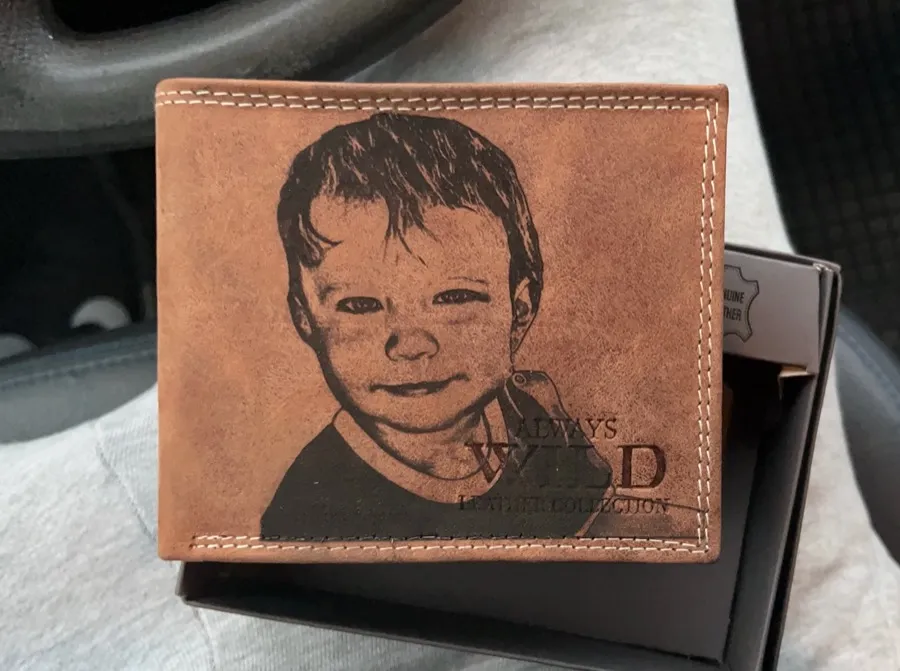 Gravírozott Babás referencia