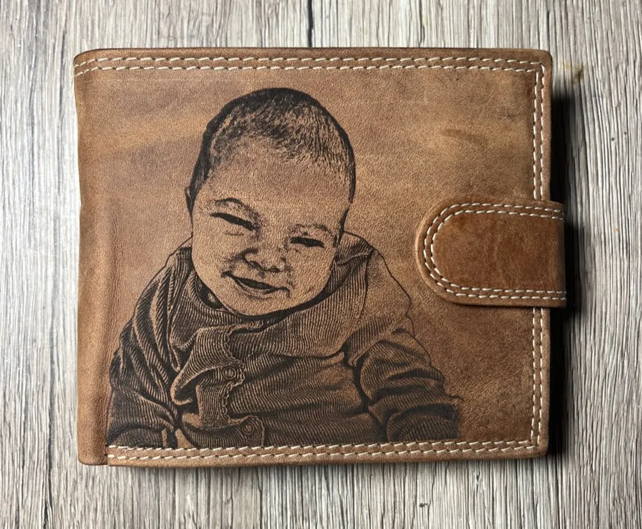 Gravírozott Babás referencia