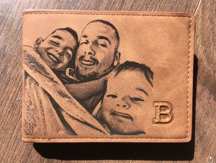 Gravírozott Családos referencia