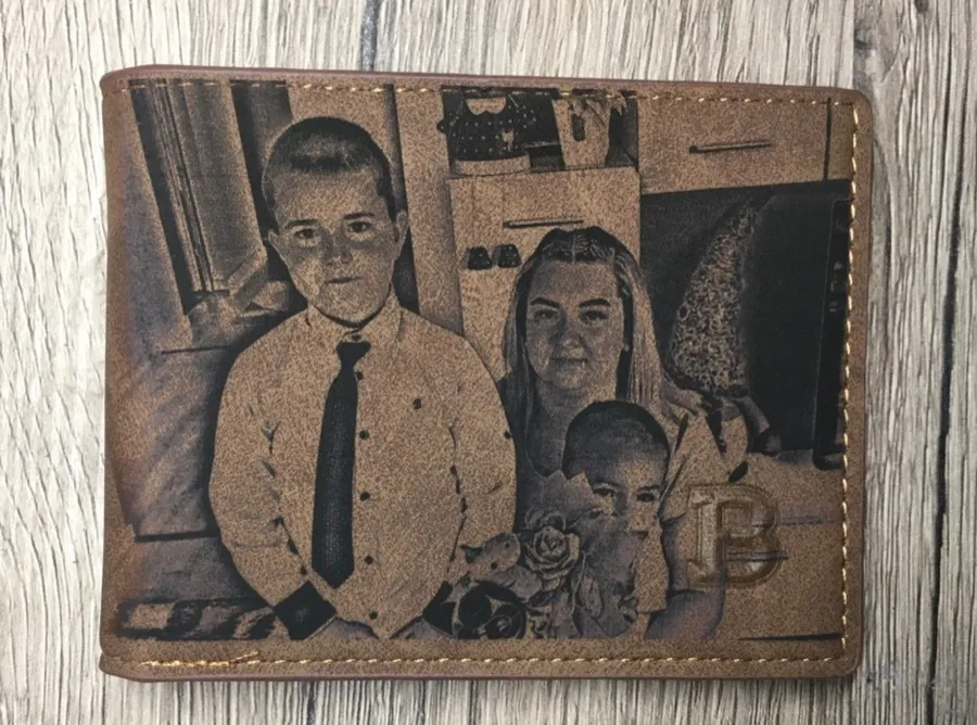 Gravírozott Családos referencia