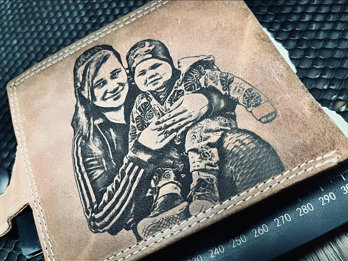 Gravírozott Családos referencia