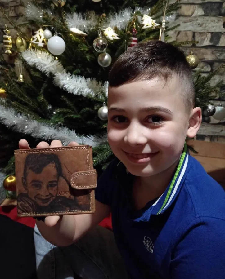 Gravírozott Gyerekes referencia