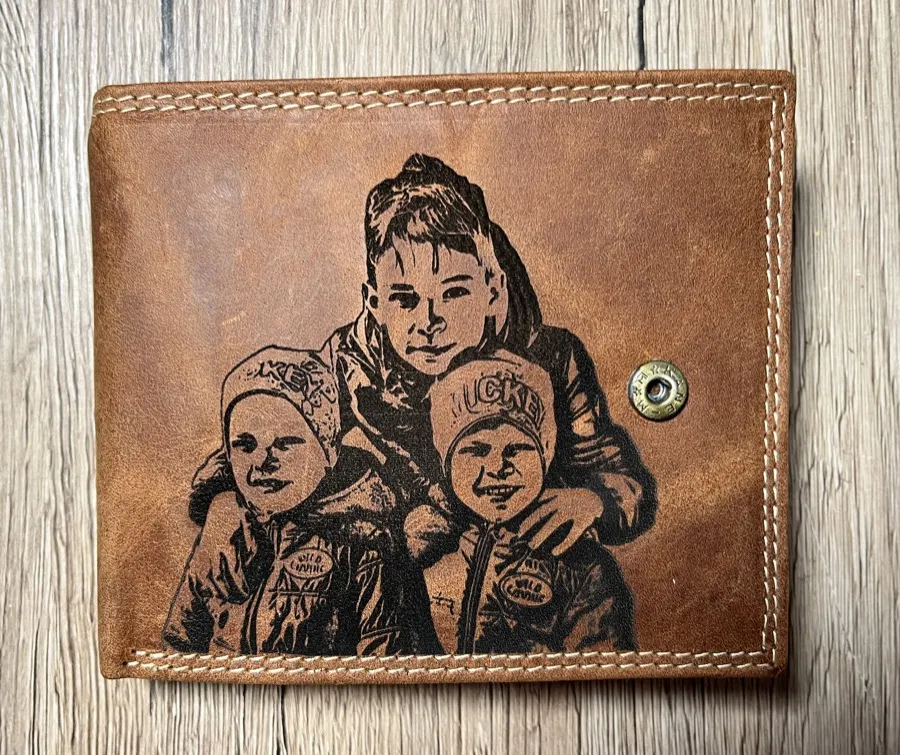 Gravírozott Gyerekes referencia