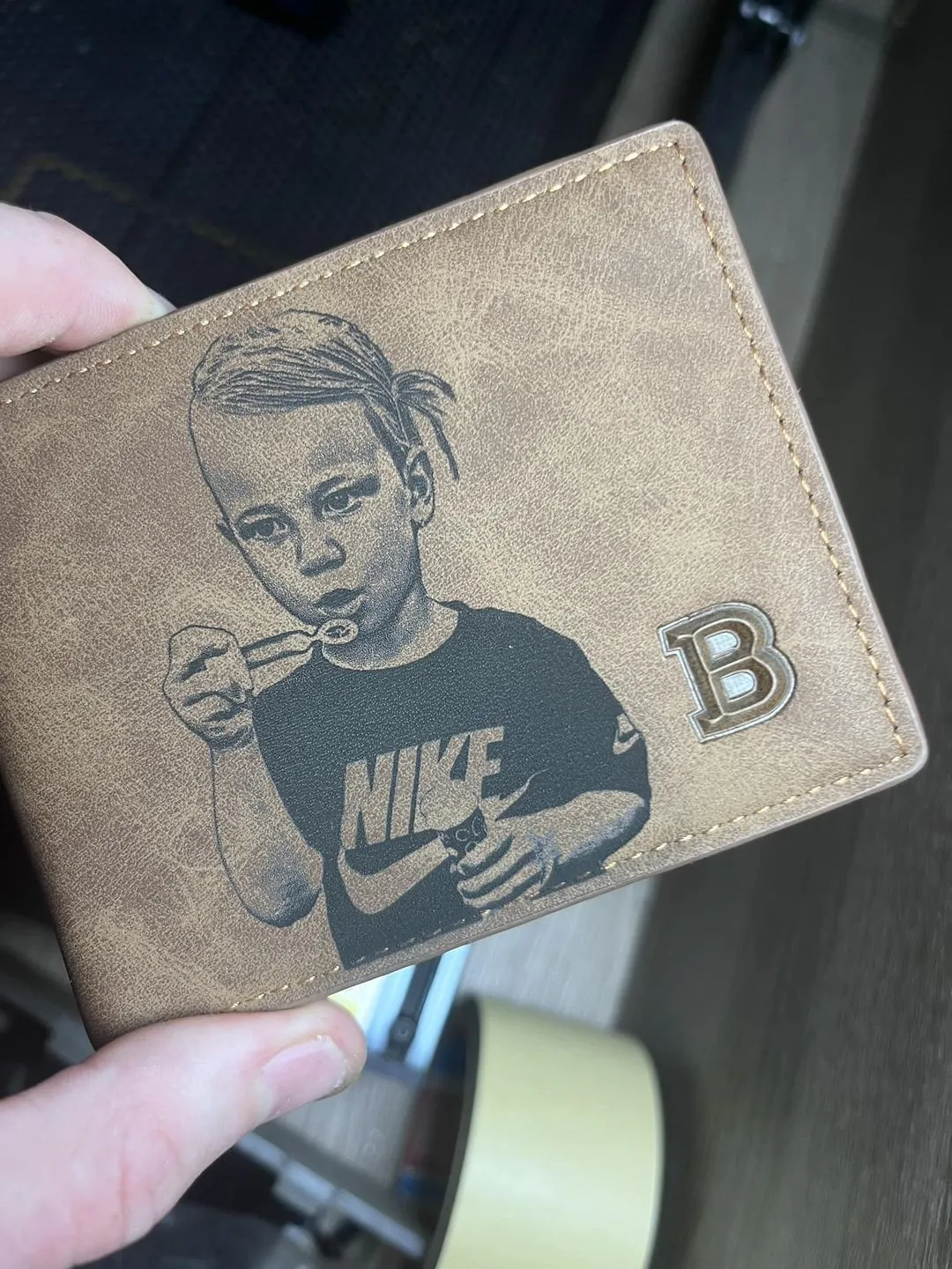 Gravírozott Gyerekes referencia