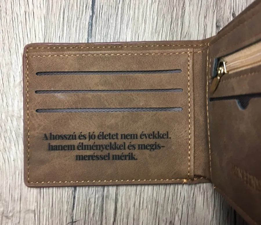 Gravírozott Idézetes referencia