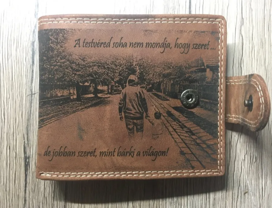 Gravírozott Idézetes referencia