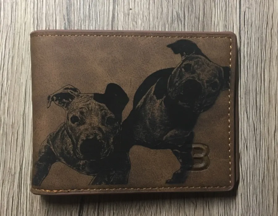 Gravírozott Kutyás referencia