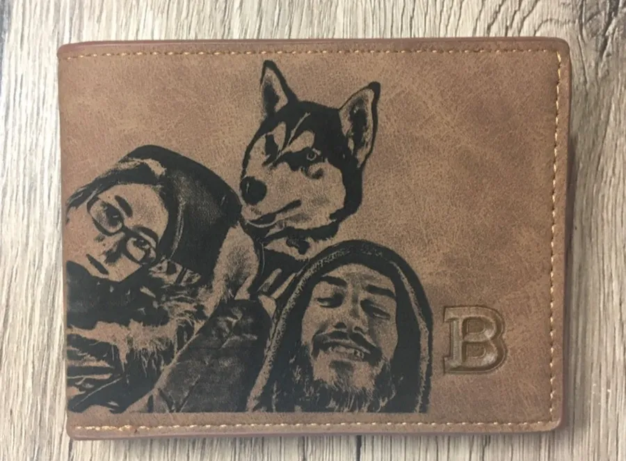 Gravírozott Kutyás referencia