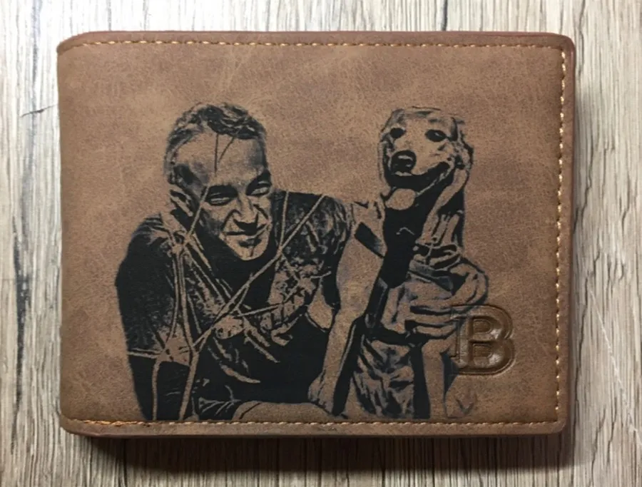 Gravírozott Kutyás referencia