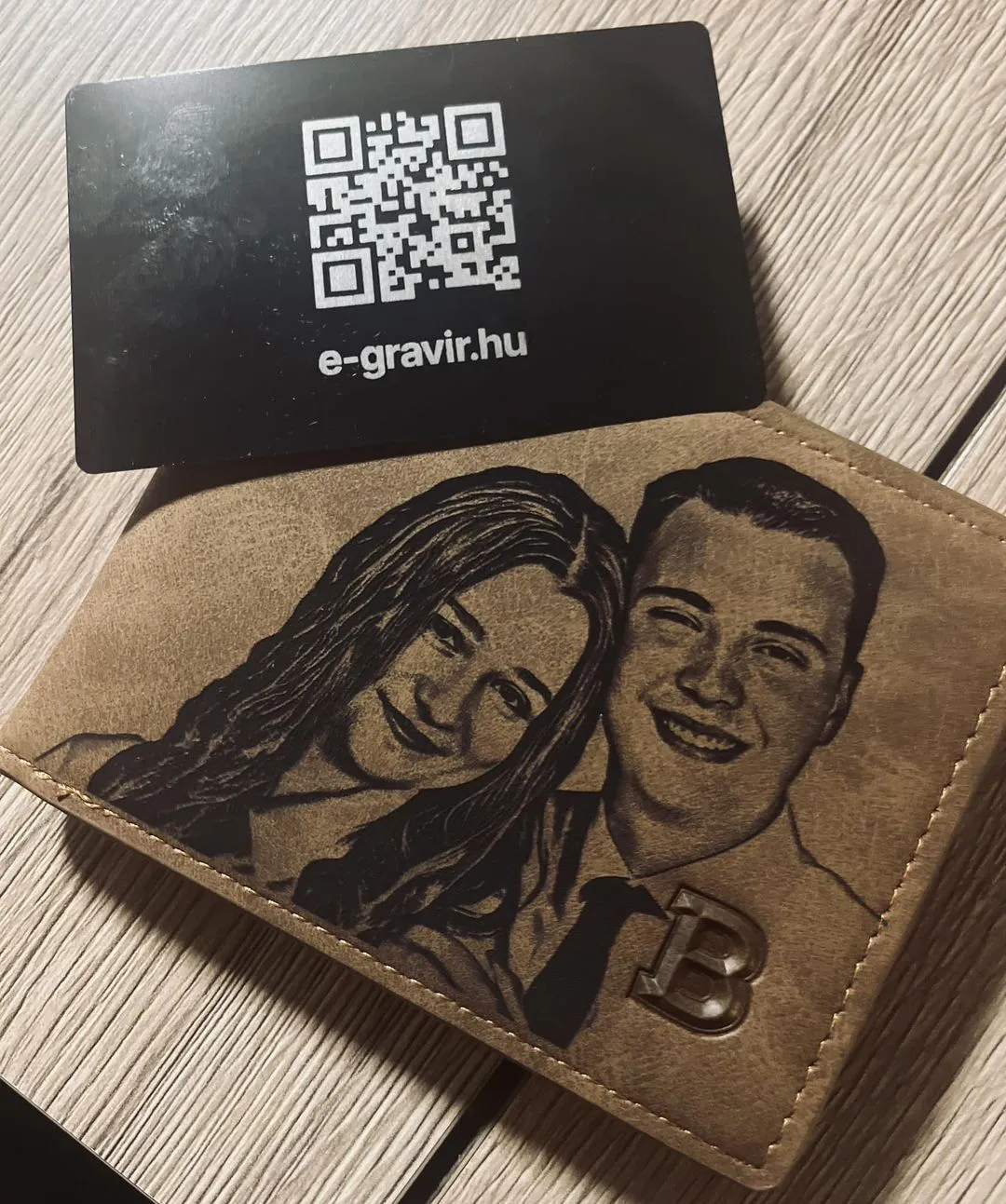 Gravírozott Páros referencia