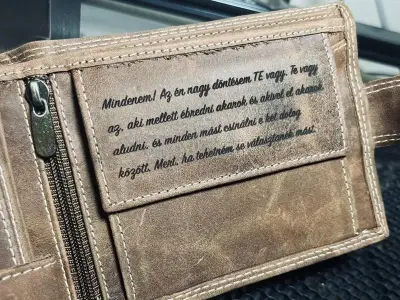 Gravírozott Pénztárca Referencia Kép 3