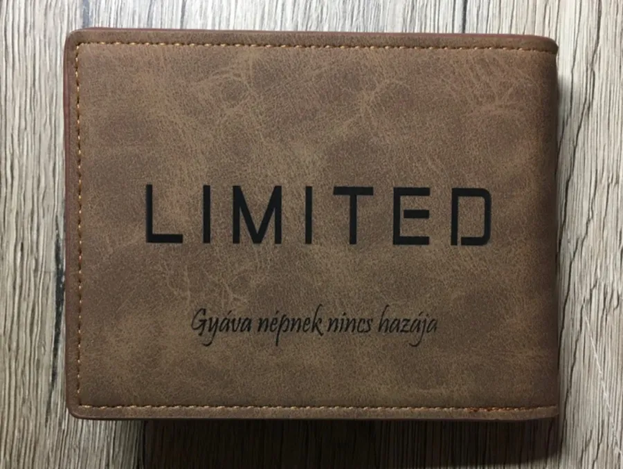 Gravírozott Neves referencia