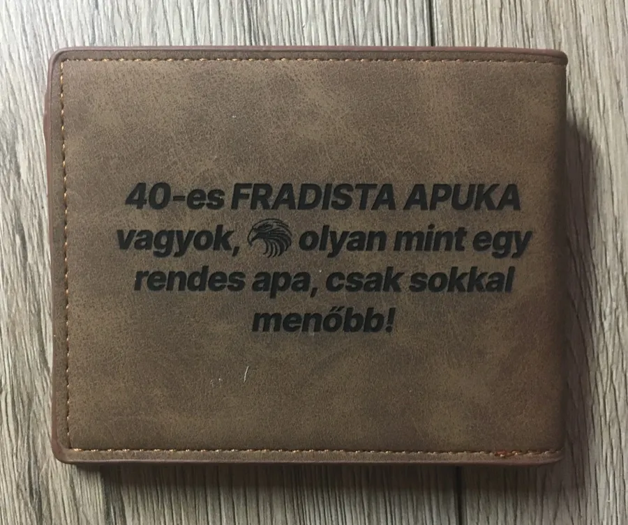 Gravírozott Neves referencia