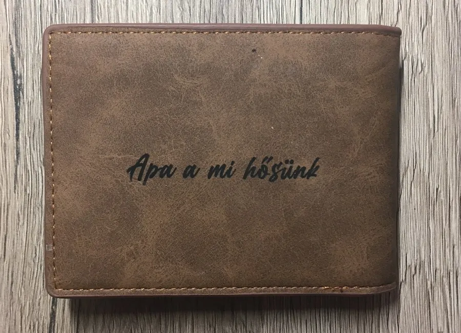 Gravírozott Neves referencia