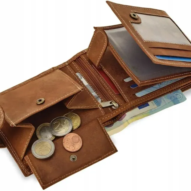 Nagy Csatos Gravírozott Pénztárca - Gallery